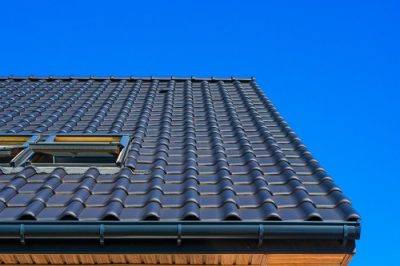 Dachówka betonowa — wady i zalety tego rozwiązania